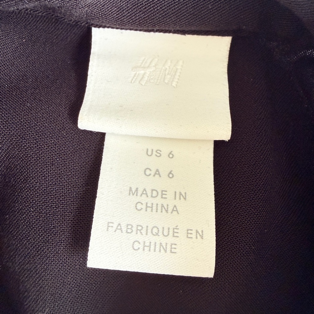 H&M Black Tie-Shirt Midi Dress with Button Detail - Picture 5 of 7